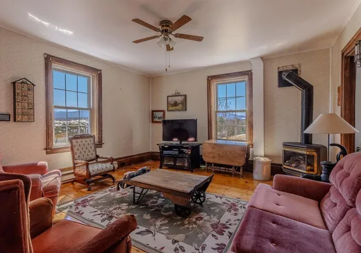 Maison à vendre - 259 Ch. Draper, Sutton, J0E 2K0