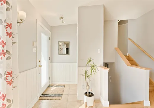 Maison à vendre - 5804 Rue de la Frontière, Sherbrooke, J1N 3X2