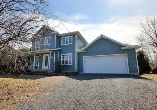 Maison à étages à vendre - 650 Rue Lecavalier, Drummondville, J2B8A8