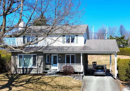 Maison à étages à vendre - 580 Rue Farwell, Sherbrooke, J1J4B4