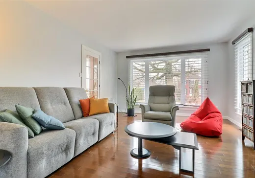 Maison à vendre - 580 Rue Farwell, Sherbrooke, J1J 4B4