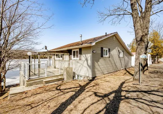 Maison à vendre - 434 Route 263, St-Romain, G0Y 1L0