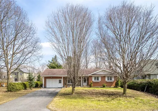 Bungalow for sale - 9 Rue Fortin, Bedford, J0J1A0