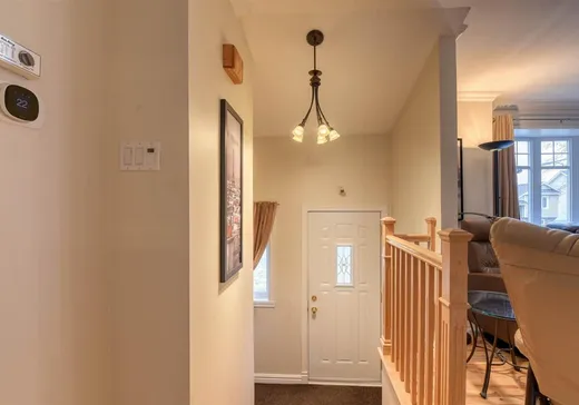 Maison à vendre - 272 Rue Cartier, Terrebonne, J6W 5X7