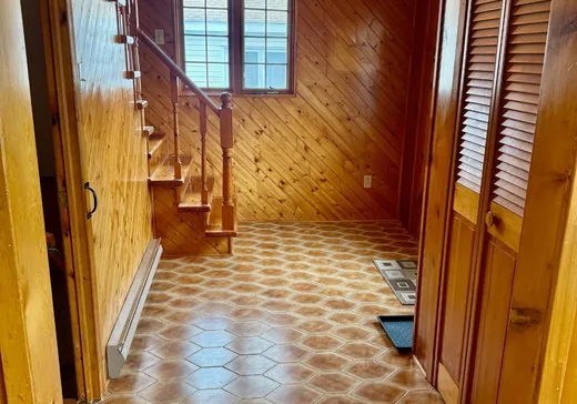 House for sale - 1104 Rue Colette, Laval (Fabreville), H7R 4S1