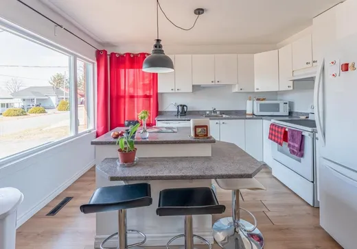 Maison à vendre - 449 2e Rue, Daveluyville, G0Z 1C0