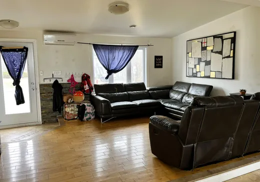 Maison à vendre - 14 Rue Labrosse, Saint-Jean-sur-Richelieu, J2W 2W2