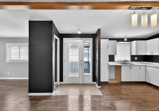 Maison à étages à vendre - 3940 Boul. Dagenais O., Laval (Fabreville), H7R5X9