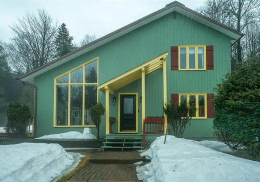 Maison à étages à vendre - 20 Ch. des Couleurs, Saint-Sauveur, J0R1R2