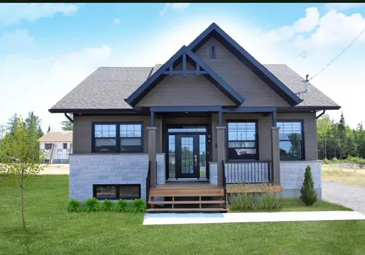 Bungalow à vendre - 1242 Av. Lambert, Donnacona, G3M0K6