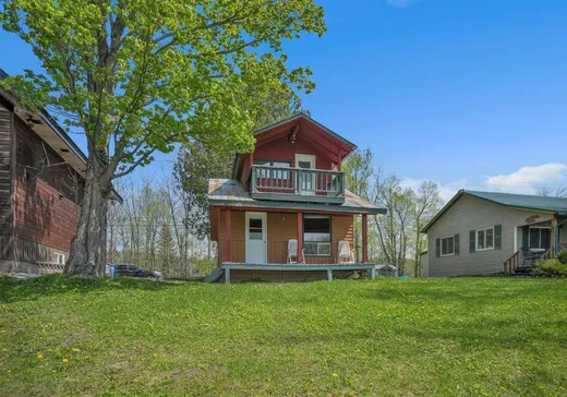 Maison à étages à vendre - 25 Ch. Whitefish, Gracefield, J0X1W0