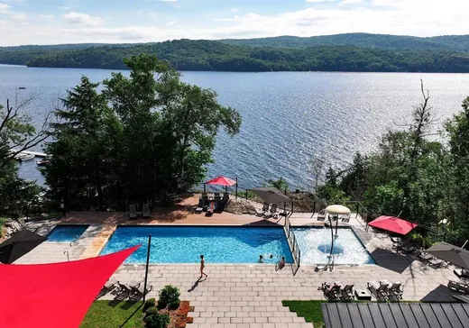 Two or more stories for sale - 40 Ch. du Mont-Owl's Head, App. B015, Kazabazua, J0X1X0