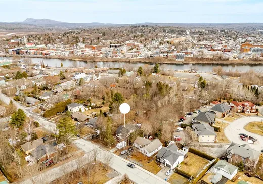 House for sale - 239 Rue Bellevue, Magog, J1X 3G8