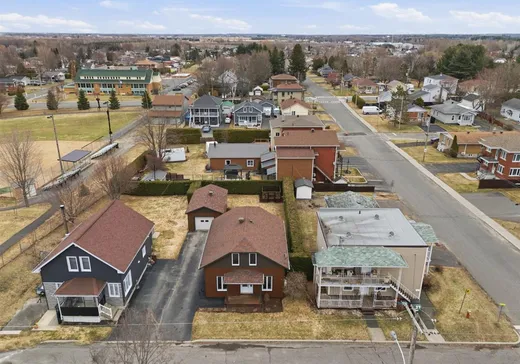 Maison à vendre - 610 Rue Bruyère, Drummondville, J2C 1C7