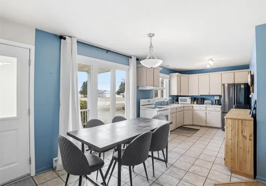 Maison à vendre - 720 Route 143 S., Windsor, J1S 0G6