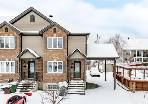 Two or more stories for sale - 1746 Rue Malherbe, Rock Forest, J1N0R1