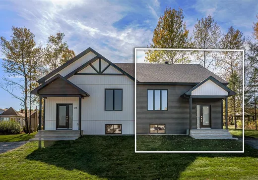 Bungalow à vendre - 334 Rue Dumas, Weedon, J0B3J0