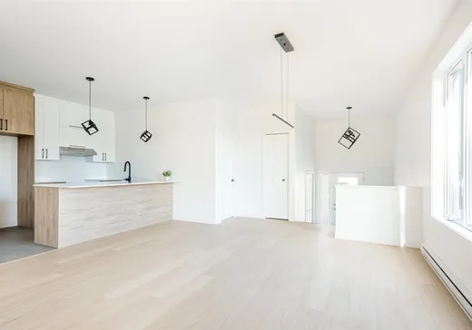 Maison à vendre - 334 Rue Dumas, Weedon, J0B 3J0