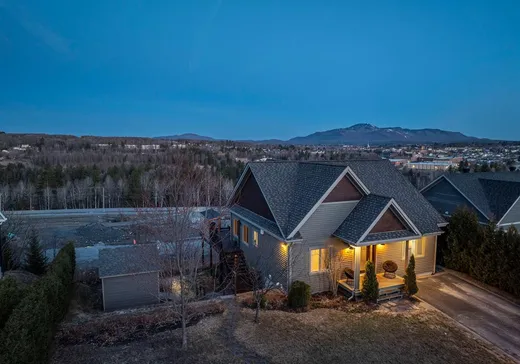 Bungalow for sale - 459 Rue Rolland-Dion, Magog, J1X7T5