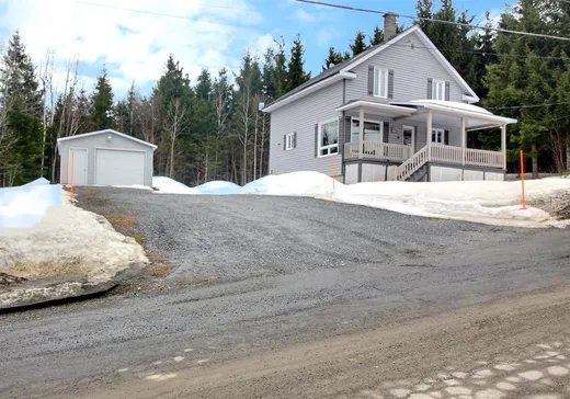 1 1/2 Storey for sale - 542 Rue de l'Église, Pohénégamook, G0L1J0