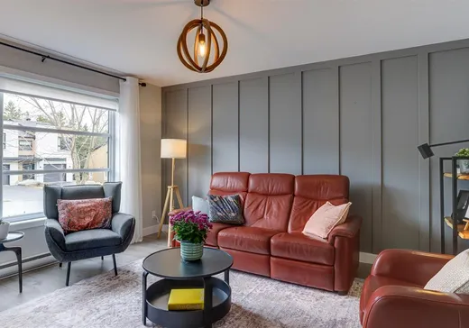 Maison à vendre - 202 Av. de l'Ail-des-Bois, Orford, J1X 0S9