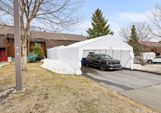 Maison à vendre - 7802 Rue Latreille, Lebourgneuf, G2K 1W9