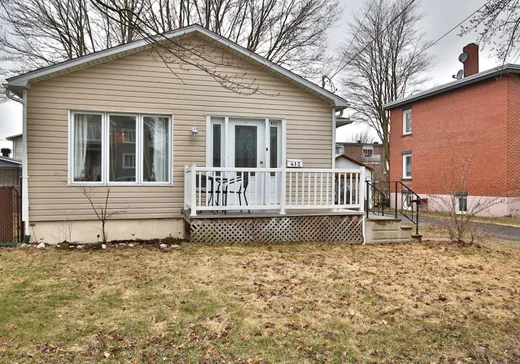 House for sale - 412 Rue St-Romuald, Farnham, J2N 2P5