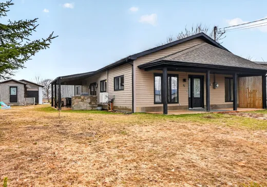 Maison à étages à vendre - 43 Ch. du Vide, Sainte-Angèle-de-Monnoir, J0L1P0