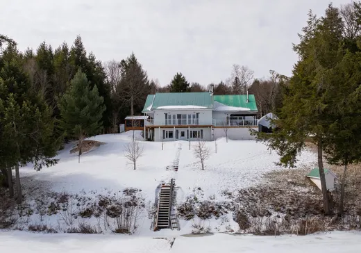 Maison à vendre - 31 Ch. des Nations, Lac-du-Cerf, J0W 1S1