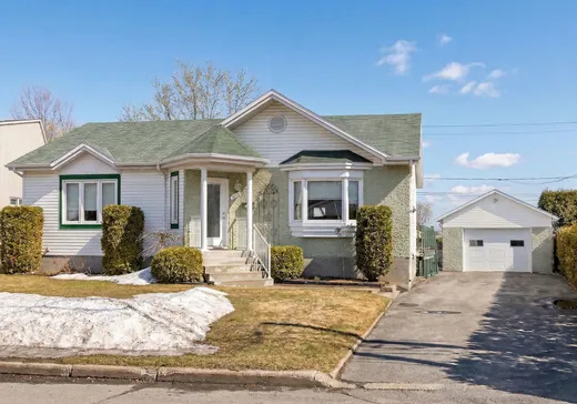 Two or more stories for sale - 3110 Rue Duberger, Trois-Rivières-Ouest, G8Z4R6