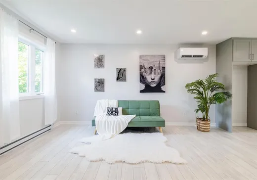 Maison à vendre - 5570 Av. Auteuil, Brossard, J4Z 1M2