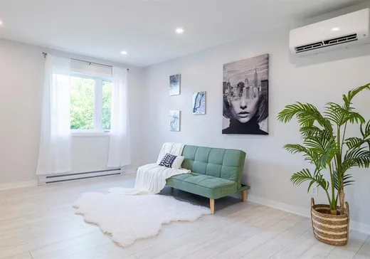 Maison à vendre - 5570 Av. Auteuil, Brossard, J4Z 1M2