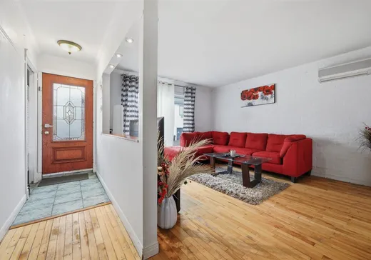 Maison à vendre - 15 Rue Lapointe, Longueuil, J4G 1H2