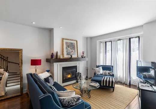 Maison à vendre - 402 Rue Étienne-Lavoie, Laval (Sainte-Dorothee), H7X 0B8