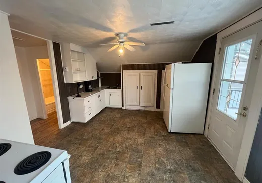 House for sale - 282 2e Avenue, Lac-Etchemin, G0R 1S0