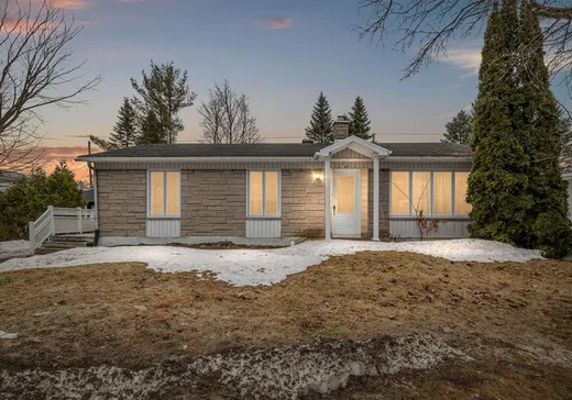 Bungalow à vendre - 4025 Rue Adrien-Pouliot, Neufchatel, G2C1B6