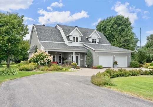 Maison à étages à vendre - 816 Route Principale, Daveluyville, G0Z1C0