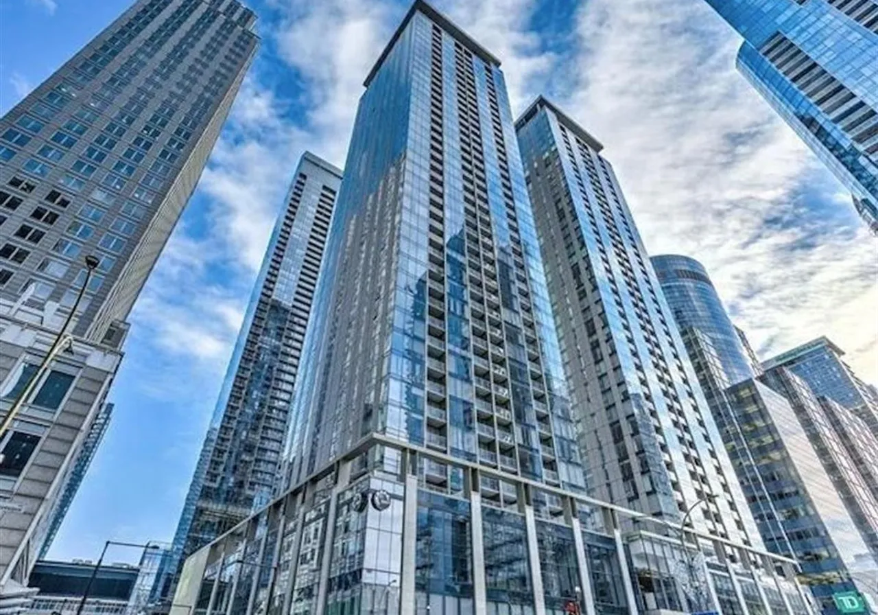 1300 Boul. René-Lévesque O., App. 3006 — photo 1