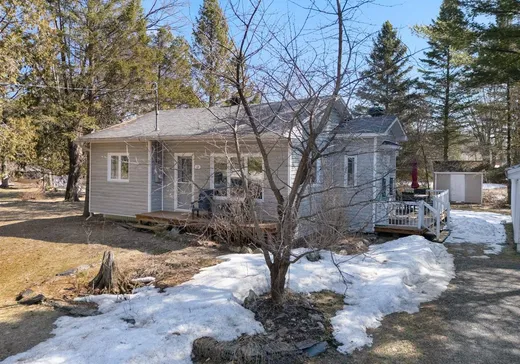 Bungalow for sale - 24 Rue Fréchette, Asbestos, J0A1K0