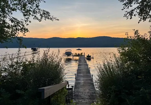 Maison à vendre - 40 Ch. McDougall, Magog, J0B 2C0