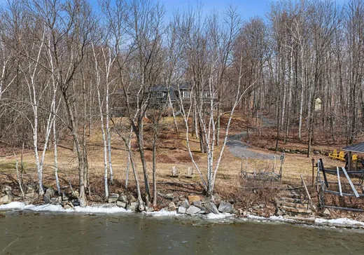 Maison à vendre - 40 Ch. McDougall, Magog, J0B 2C0