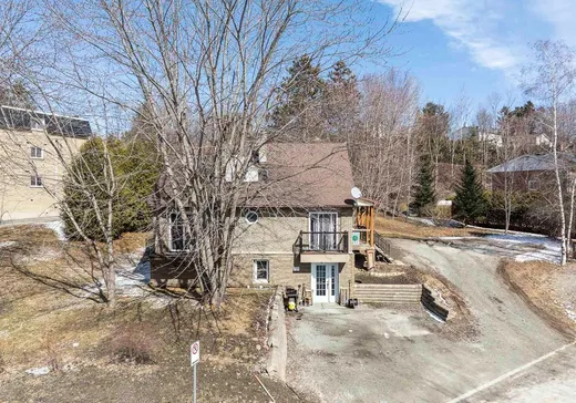 Maison à vendre - 2805 Rue Mézy, Sherbrooke, J1L 1A4