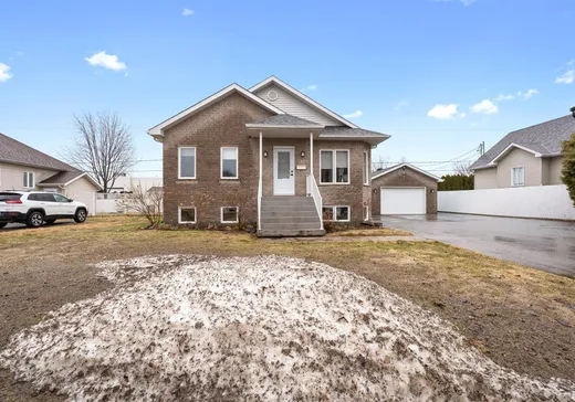 Bungalow for sale - 31Z-31AZ Rue Lamothe, Blainville, J7C3T4