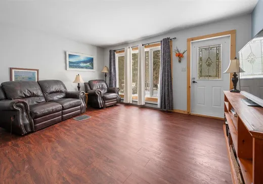 Maison à vendre - 663 Ch. des Pigeons, St-Lambert-De-Lauzon, G0S 2W0