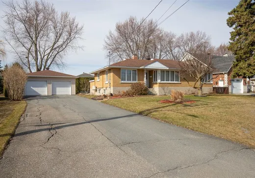 Bungalow à vendre - 165 Av. de Dieppe, Saint-Hyacinthe, J2S6Z7