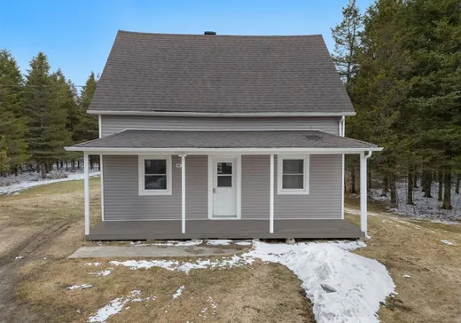 Maison à vendre - 143 6e Rang, St-Francois-Xavier-de-Brompton, J0B 2V0