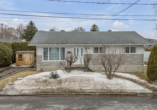 Maison à vendre - 86 Rue St-Hilaire, St-Romuald, G6W 3M1