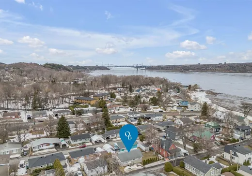 Maison à vendre - 86 Rue St-Hilaire, St-Romuald, G6W 3M1