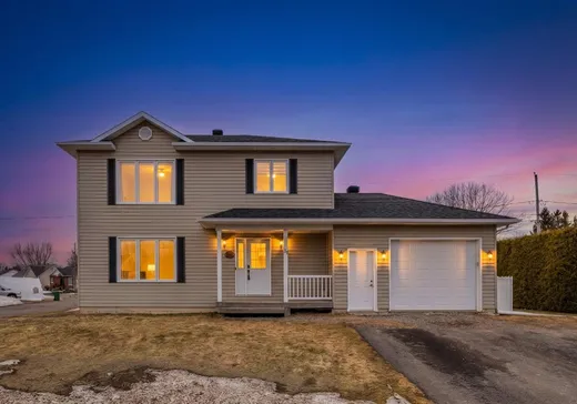 Maison à étages à vendre - 37 Rue Cartier, Cap-Santé, G0A1L0