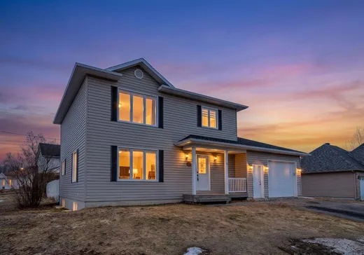 Maison à vendre - 37 Rue Cartier, Cap-Santé, G0A 1L0